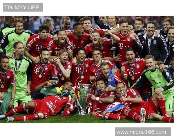 拜仁慕尼黑与阿贾克斯的巅峰对决谁能笑到最后